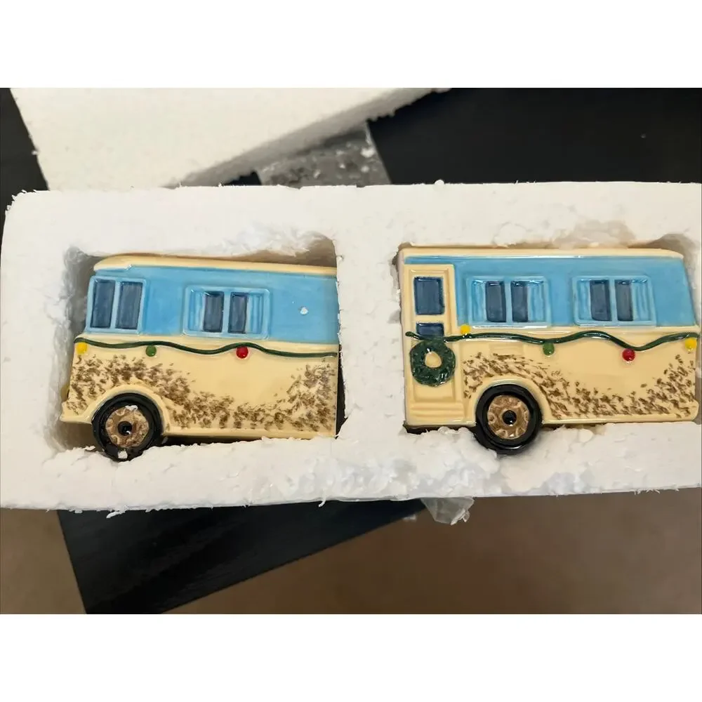 Department 56 Christmas Vacation Cousin Eddies RV Salt & Pepper Shakers New